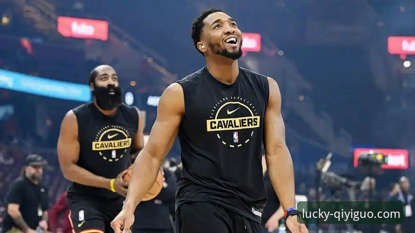 米切尔42分对轰班凯罗36分：一场通过奇异果体育竞彩深度解析的攻防博弈